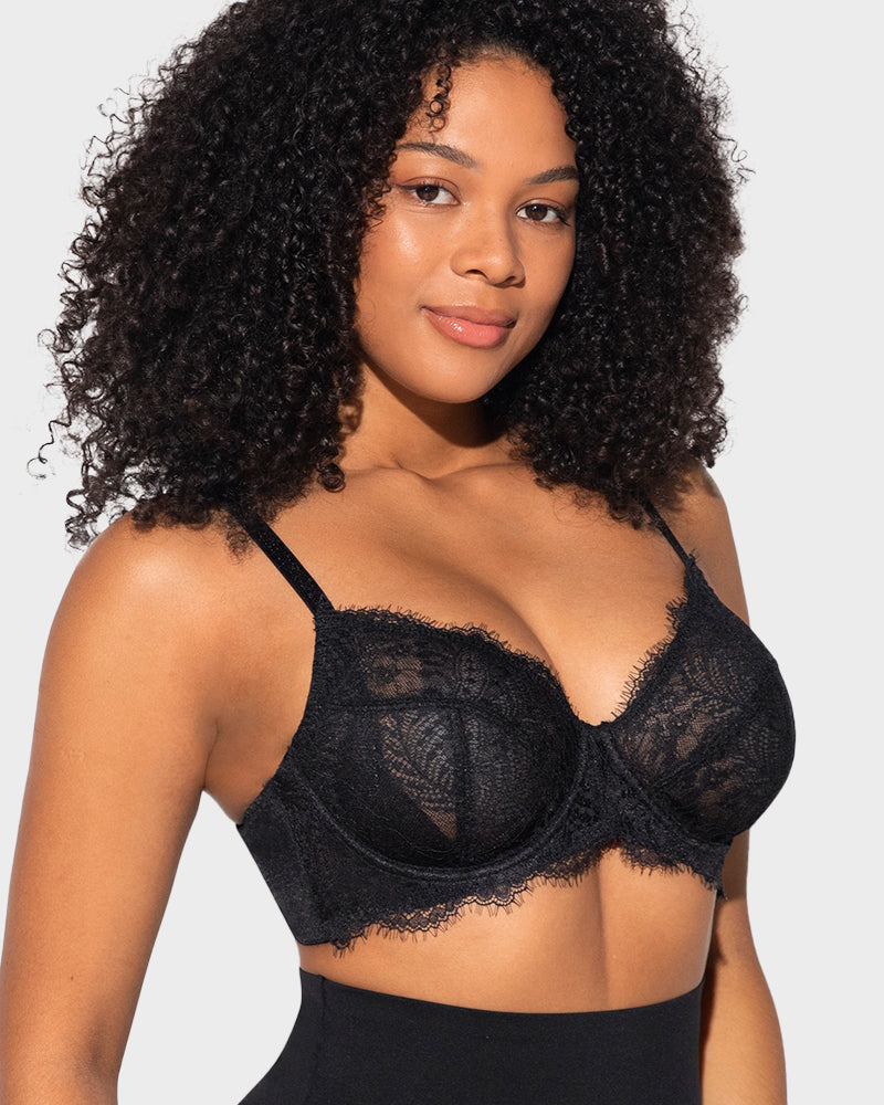 Ultra-Light Lace Underwire Push-Up Bra Main image